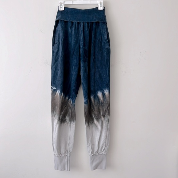 Young Fabulous & Broke joggers - Picture 1 of 9